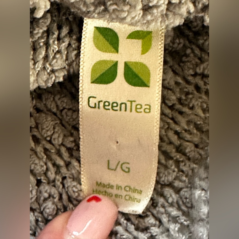 Green Tea Knit Hooded Sweater - Picture 3 of 8